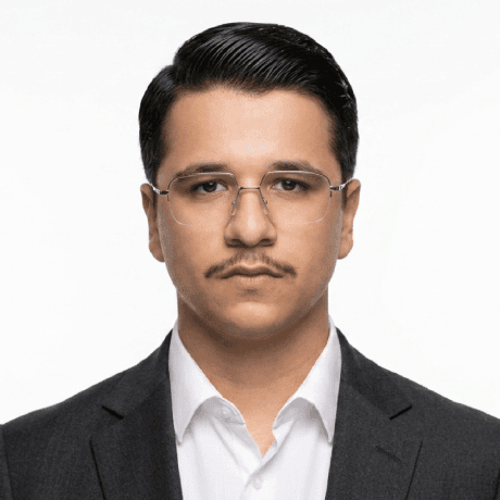 Portrait of Barsam Bahrami, senior full-stack web developer